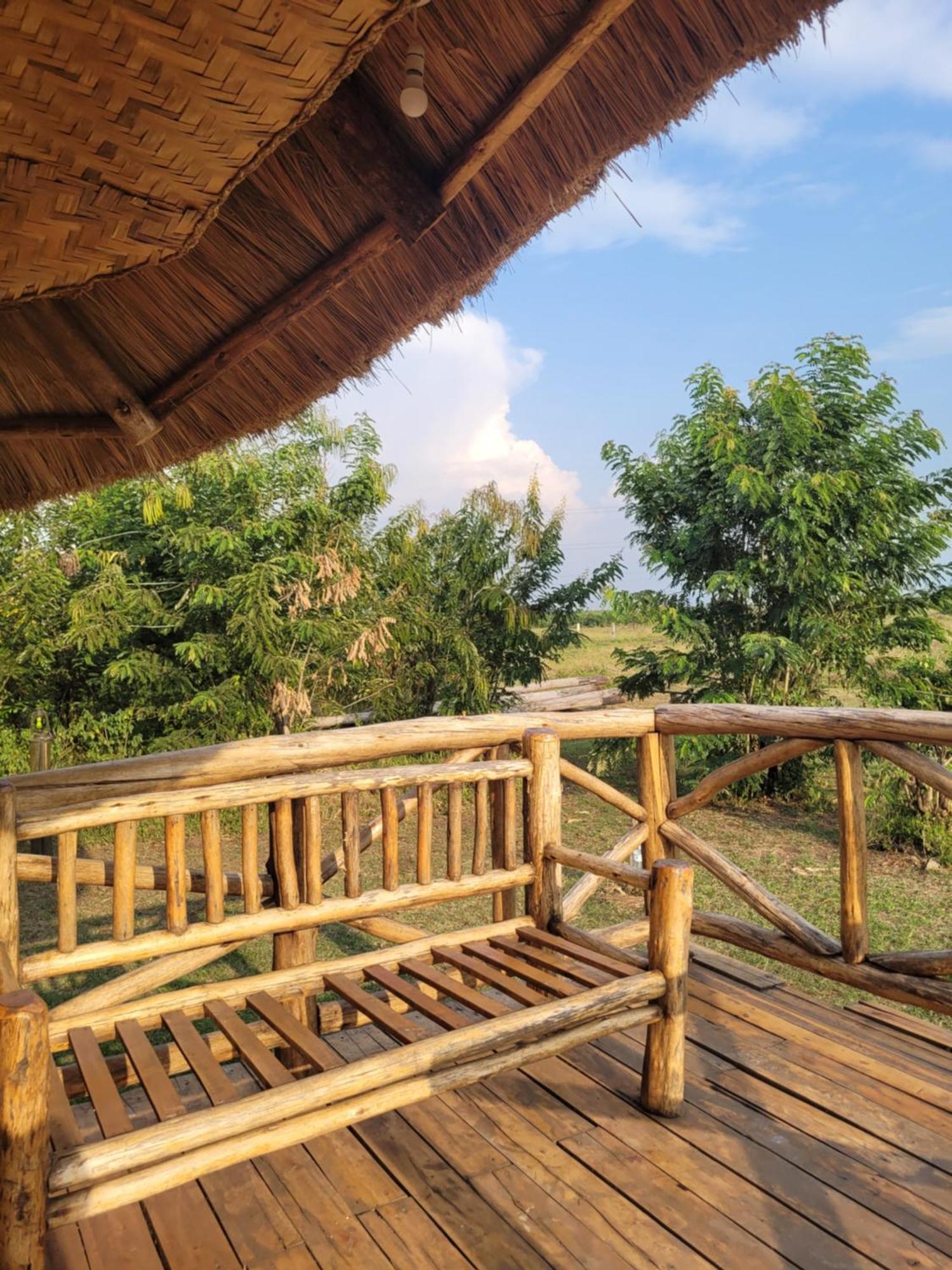 Songbird Safari Lodge & Campsite Katunguru Bagian luar foto